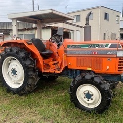 クボタL1-33D四輪駆動33馬力ディーゼル水冷4サイクル中古トラクター1499ccの画像