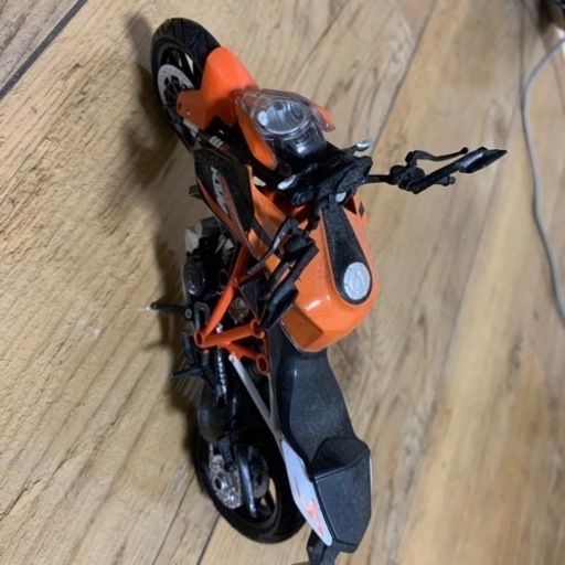 KTM 1290 DUKE フィギュア