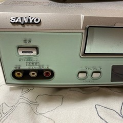 SANYO VHSビデオデッキの画像