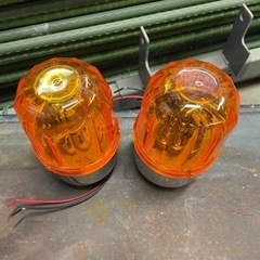 ROTARY BEACONS 回転灯　24V 2つセット　パトライトの画像