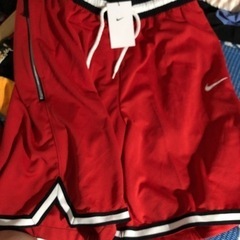 新品‼️未使用‼️NIKEバスケ短パン3XL‼️レッド‼️の画像