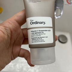 THE ORDINARY ビタミンCサスペンション23% +ヒアルロン酸球体の画像