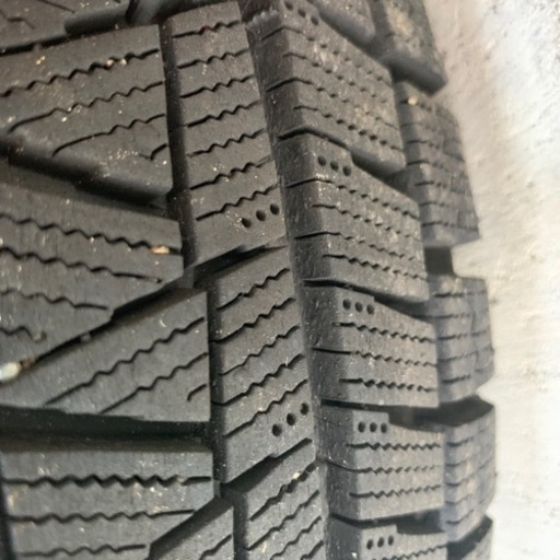 スタッドレスタイヤ、155/65R14