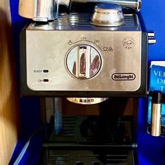 エスプレッソ・カプチーノメーカーデロンギ(DeLonghi)