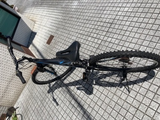 26インチマウンテンバイク】3x6段 18段変速付 フロントとセンターに