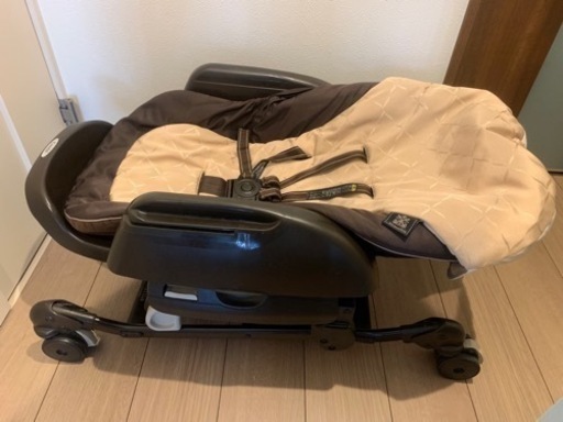 コンビ　ネムリラ　ハイローチェア　オートスウィング