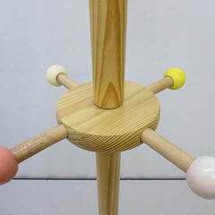 ss4108　子供用　ポールハンガー　うさぎ　高さ128cm　木製　コート掛け　ハンガーラック　コートハンガー　コートツリー　キッズ　低め　回転　帽子　かばん　バッグ　洋服　掛け　子ども部屋　かわいいの画像