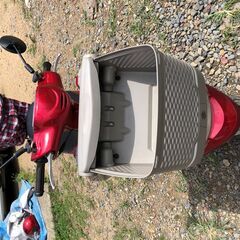 中古　スズキ レッツ 赤 2015年モデルの画像