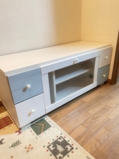 テレビ台(ローボード)