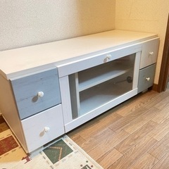 テレビ台(ローボード)