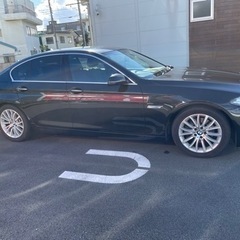 BMW 523i 5シリーズの画像