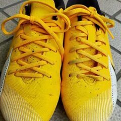 NIKE のサッカーシューズ(Mercurial)