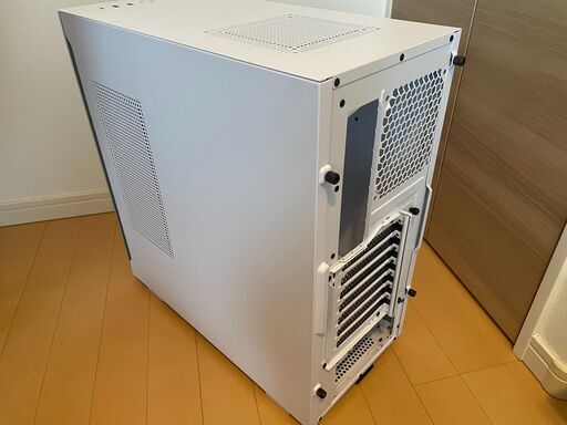 ミドルタワーPCケース　Divider 300 TG Snow Edition CA-1S2-00M6WN-00 [ホワイト]