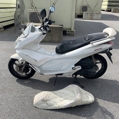 PCX 125 部品取り車両 JF28の画像