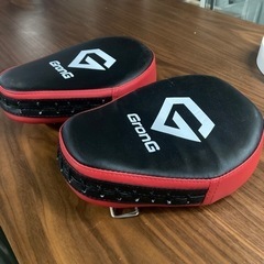 ● GRONG、ボクシングミット