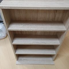 本棚をお譲り致します。