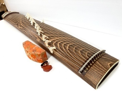 【SOLD OUT！】◆和琴◆13弦琴 蒔絵あり　全長184cm 琴柱／琴爪など付属品付