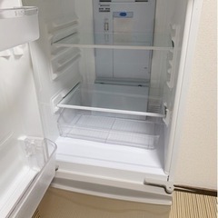 シャープ【冷蔵庫】プラズマクラスター付き！ドア開閉向き変更可能！2ドアの画像