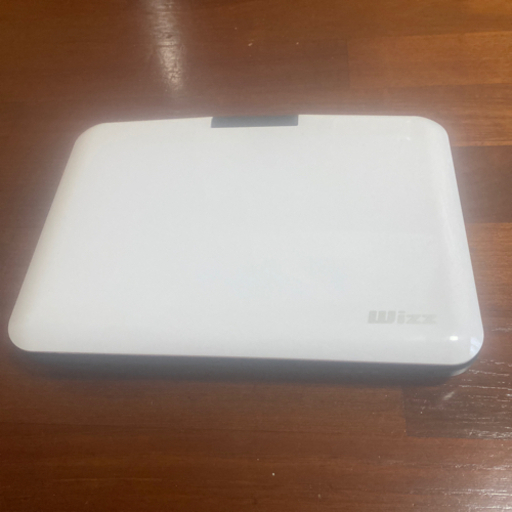 ポータブルDVDプレーヤー