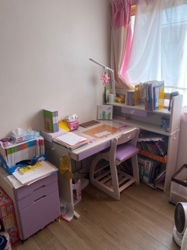 学生机と椅子紫色のセット