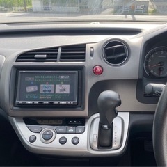 🉐22年式ストリーム 車検満タン🉐の画像