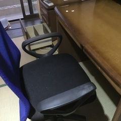 学習机、本箱