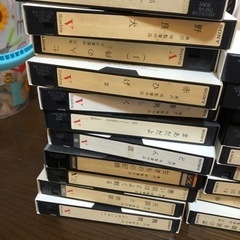 黒沢明映画のビデオテープ31本、カタログなどの画像