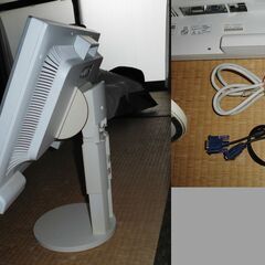 ★22ｲﾝﾁモニター　NEC　EA221WME　の画像
