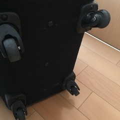 サムソナイト　スーツケースの画像