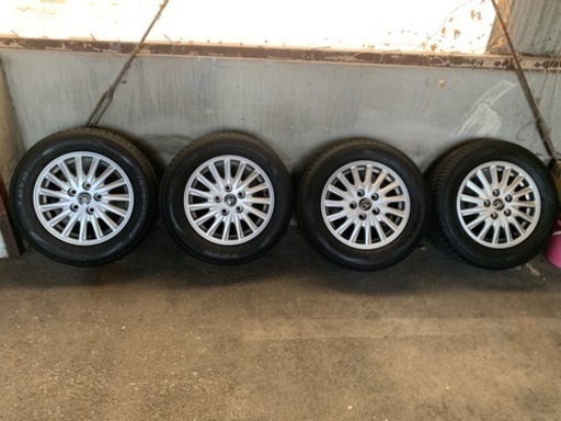 TOYOTAノア/ヴォクシー/エスクァイア純正タイヤホイールセット