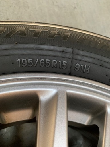 TOYOTAノア/ヴォクシー/エスクァイア純正タイヤホイールセット