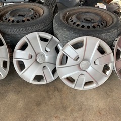 値下げ‼️500円！フィットシャトル取り外し純正鉄チン15インチの画像