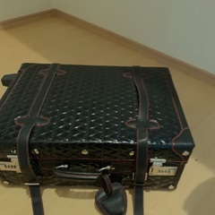 キャリーケース　の画像
