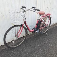 R4133電動アシスト自転車 2010年パナソニック ViVi DX SD バッテリー 充電器 鍵1本付き　電動自転車