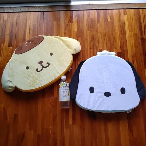 サンリオ　シートクッション