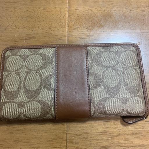 COACHの長財布