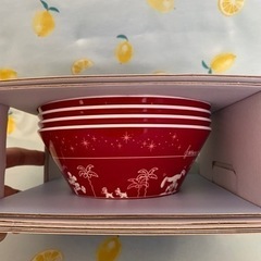 新品未使用　未開封　ディズニーのメラミン食器セット