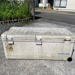 クーラーボックス