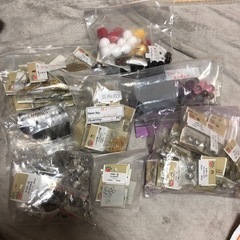 アクセサリー ハンドメイド パーツ たくさん