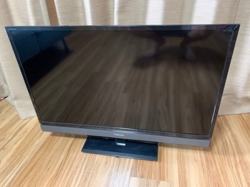32型液晶テレビ　1000円
