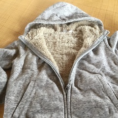 使用済み子供服差し上げます。　140センチ　冬用起毛ジャケット、裏起毛パンツ等の画像