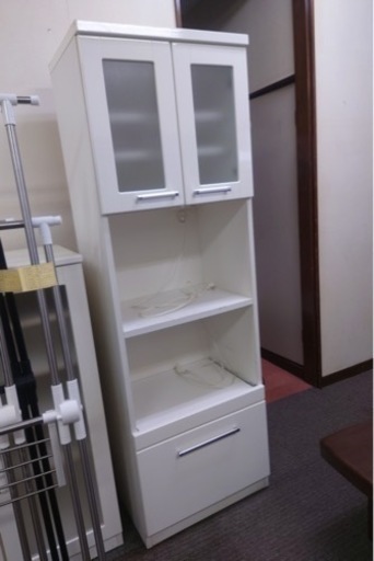 食器棚　スリムタイプ　汚れ多め　中古