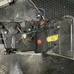 トヨタ 200系ハイエース用 ヘッドライト ヘッドランプ メーカー不明 社外ヘッドライト 左右セット 1台分 (VP308MY)クレジットカード QRコード決済可能の画像