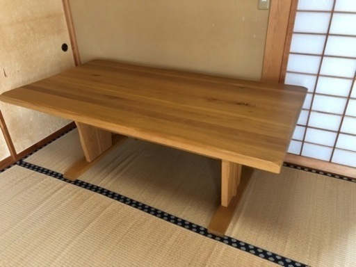 ダイニングテーブル