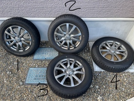 スタッドレスタイヤホイールセット　(2321)