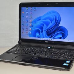 最新Windows11+office 大容量HDD750GB 富士通 LIFEBOOK AH550/5B i5-560M/メモリー4GB/ブルーレイ/Webカメラ/USB3.0/HDMI/便利なソフト多数