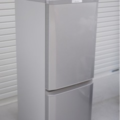 【近場無料配送】2017年 三菱電機 146L冷蔵庫 クリーニング済み 2017年 MITSUBISHI MR-P15C-S 