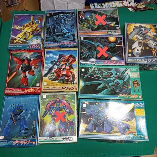 ZZガンダム　ガンプラ　各1,000円　未組立