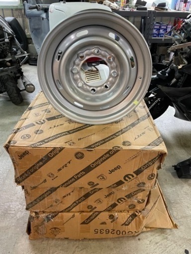 ダッジ　ラムバン　2500 モパー純正スチールホイール　16インチ