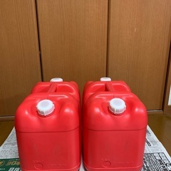 20ℓワイド灯油缶２個（手動ポンプ付き)の画像